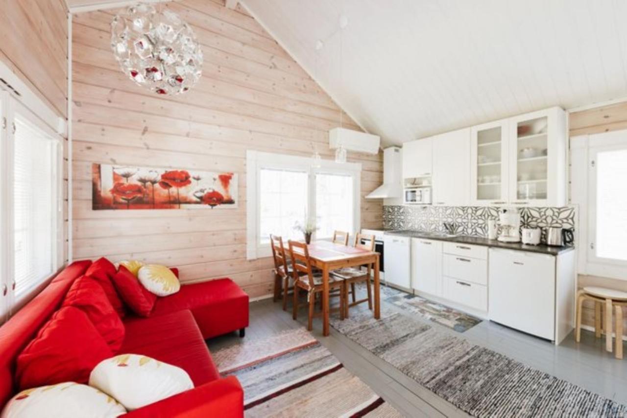 Pikku Torppa Cottage Котка Екстериор снимка